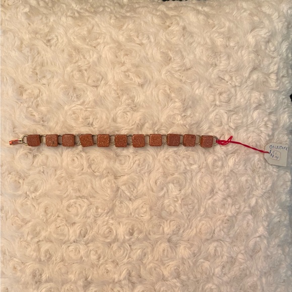 Vintage NWT Goldstone Bracelet 6 1/2” Around, Total of 11 Stones 60’s Was boxed - Picture 2 of 7